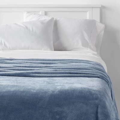 Full/Queen Solid Plush Blanket Blue - Room Essentials™ Full/Queen Solid Plush Blanket Blue - Room Essentials™ -Target Furni Sales GUEST 14e0c3d4 017e 4ca7 93f8 555bcb639340