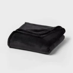 Recycled Polyester Throw Blanket - Room Essentials™ -Target Furni Sales GUEST 5c00f41d 4188 44f0 8f68 d5b2c4f63e9b